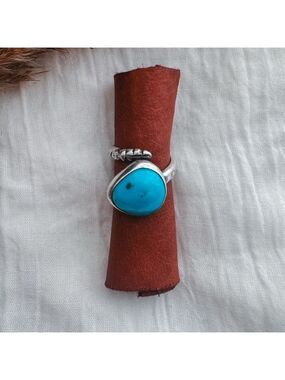 Turquoise Silver Ring